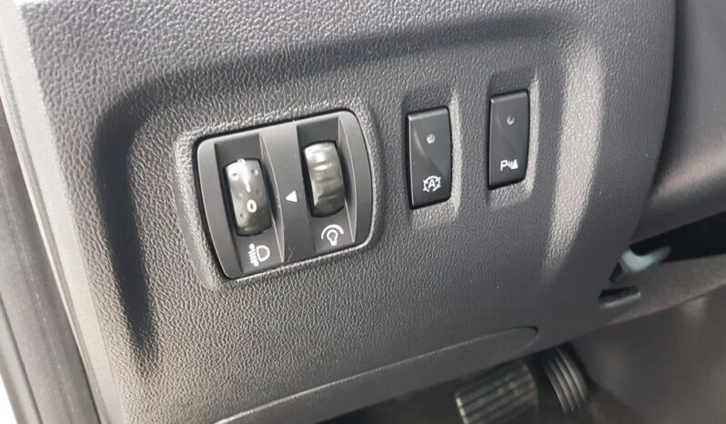 RENAULT Captur  | FWD (przód) | Automatyczna | 118 KM | Beżowy full