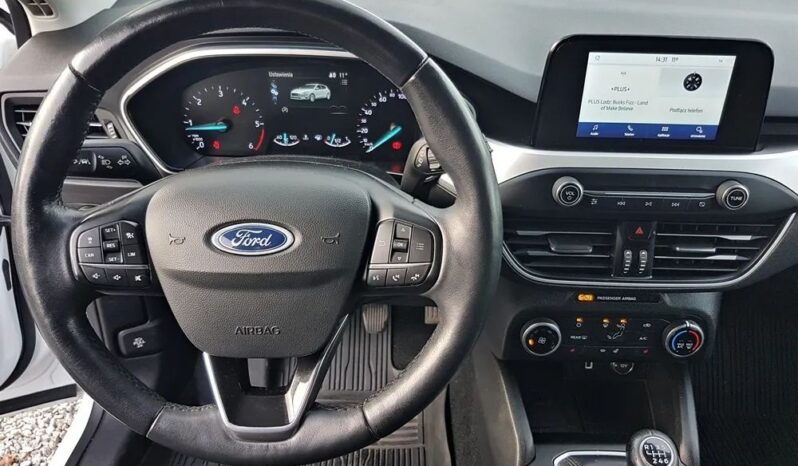 FORD Focus  | FWD (przód) | Manualna | 120 KM | Biały full