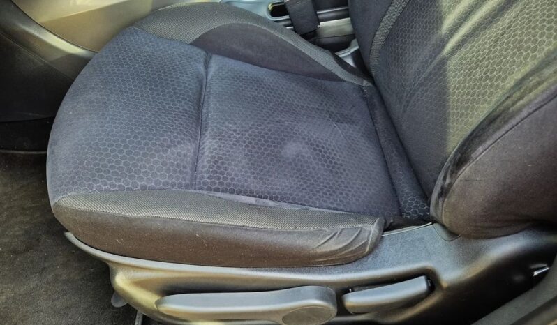 NISSAN Juke  | FWD (przód) | Manualna | 117 KM | Szary full