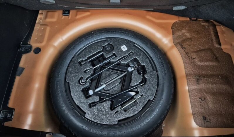 HYUNDAI Veloster  | FWD (przód) | Manualna | 186 KM | Pomarańczowy full