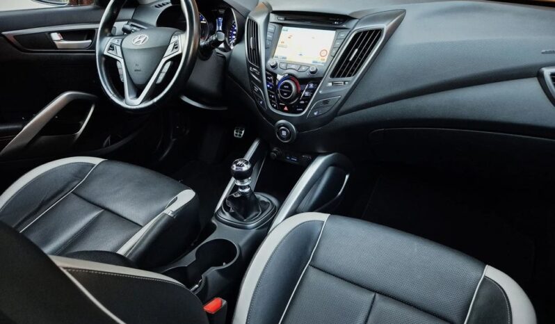 HYUNDAI Veloster  | FWD (przód) | Manualna | 186 KM | Pomarańczowy full