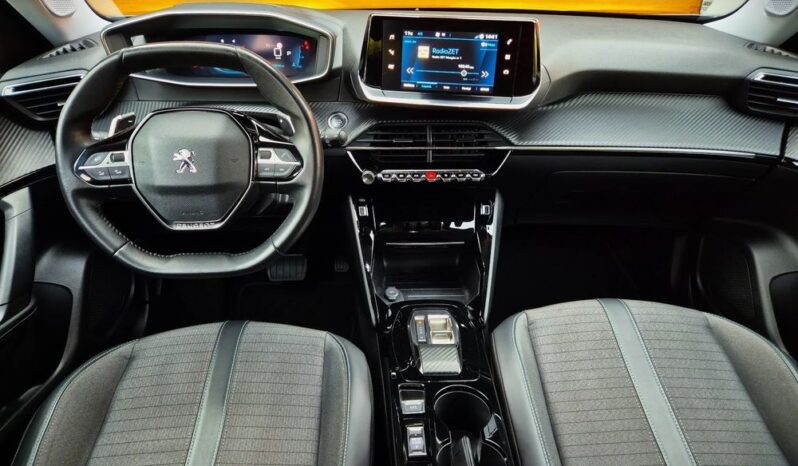 PEUGEOT 2008  | FWD (przód) | Automatyczna | 130 KM | Szary full