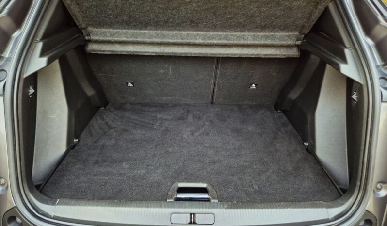 PEUGEOT 2008  | FWD (przód) | Automatyczna | 130 KM | Szary full