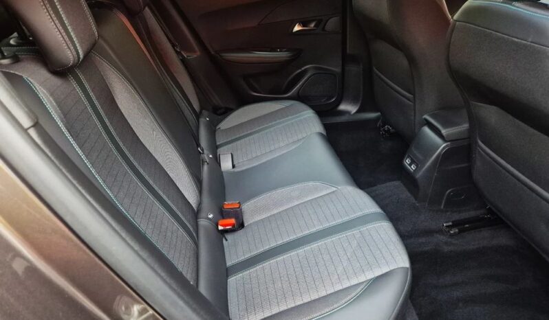 PEUGEOT 2008  | FWD (przód) | Automatyczna | 130 KM | Szary full