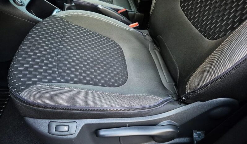 RENAULT Captur  | FWD (przód) | Manualna | 130 KM | Czerwony full