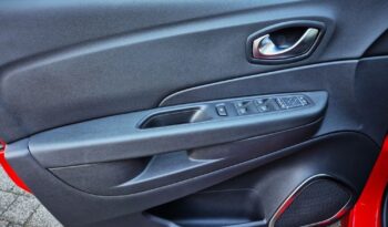 RENAULT Captur  | FWD (przód) | Manualna | 130 KM | Czerwony full