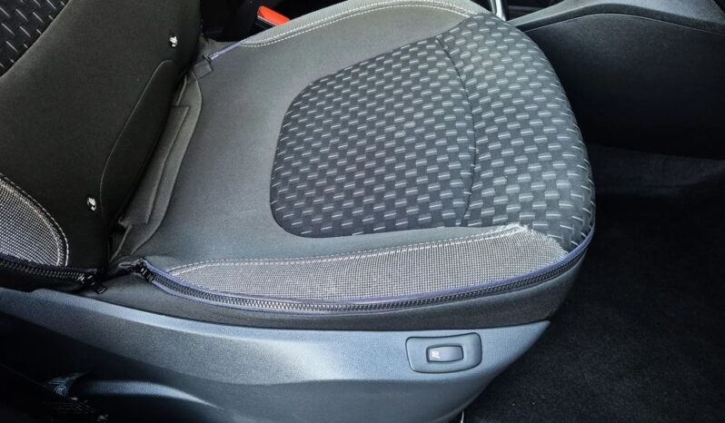 RENAULT Captur  | FWD (przód) | Manualna | 130 KM | Czerwony full