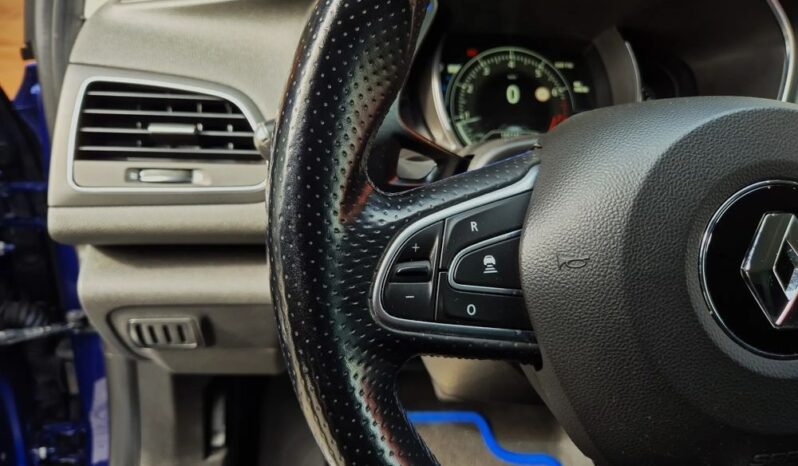 RENAULT Megane  | FWD (przód) | Automatyczna | 205 KM | Niebieski full