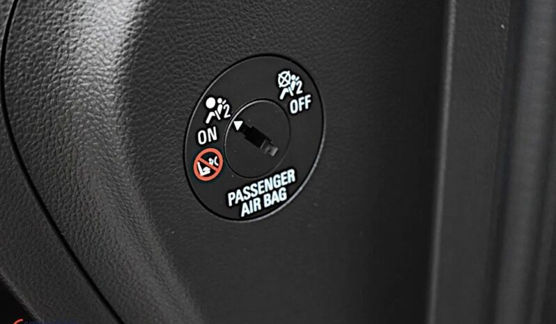 OPEL Mokka  | FWD (przód) | Manualna | 140 KM | Biały full