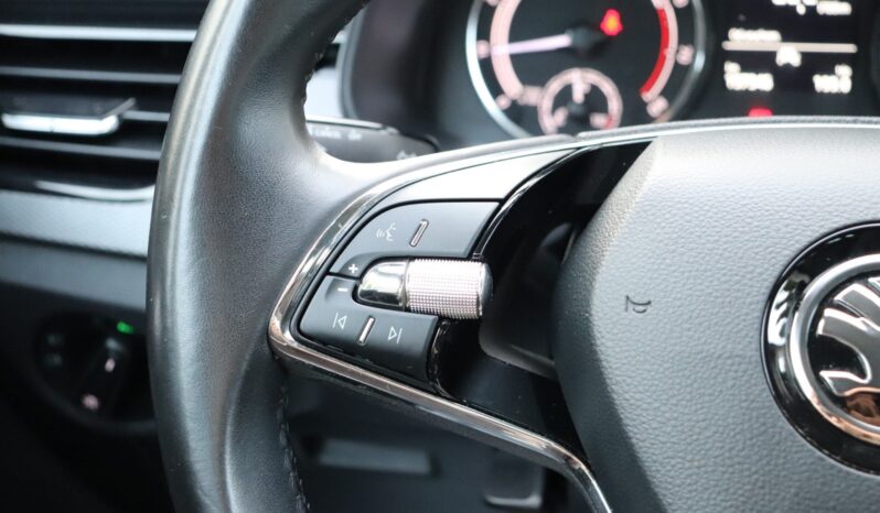 SKODA Scala | 2021 | 95 KM | 999cm3 | Biały full