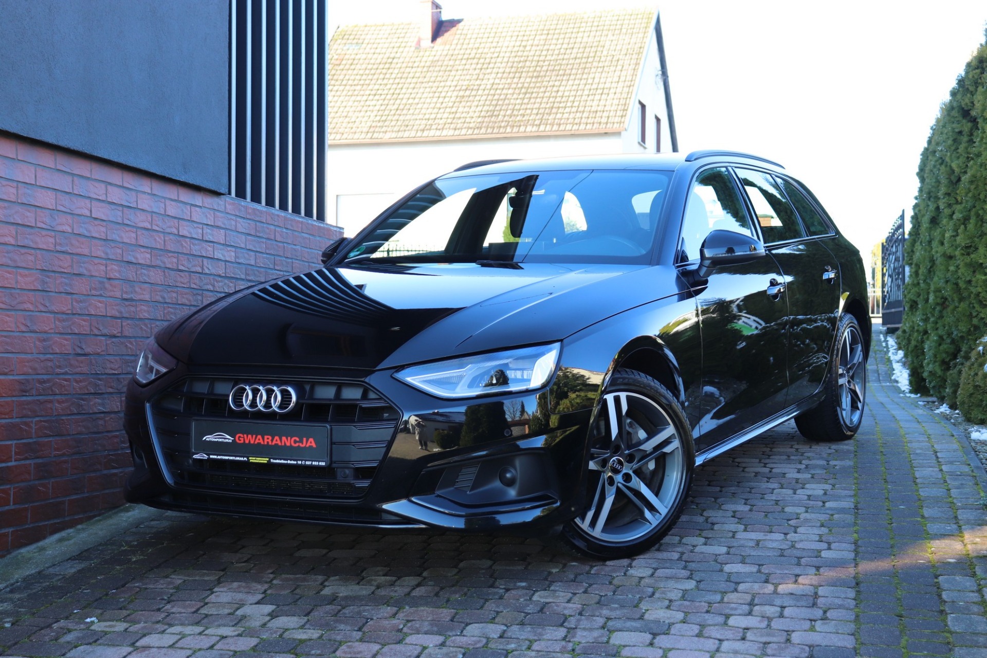 Audi A4  | 2020 | 190 Km | 1968Cm3 | Czarny