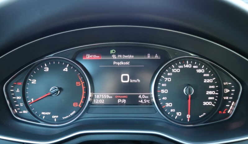 AUDI A4  | 2020 | 190 KM | 1968cm3 | Czarny full