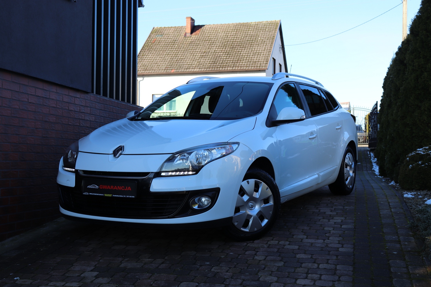 Renault Megane  | 2013 | 100 Km | 1598Cm3 | Biały