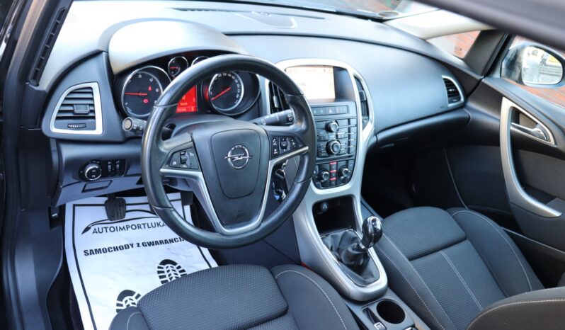 OPEL Astra | 2011 | 110 KM | 1686cm3 | Brązowy full