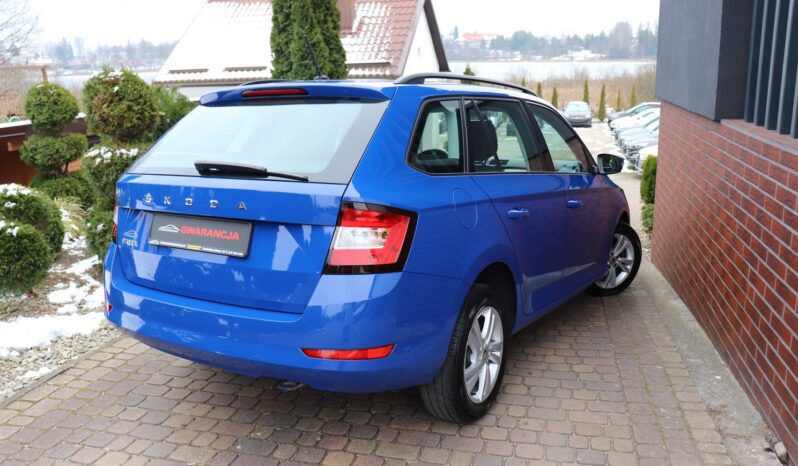 SKODA Fabia  | 2022 | 95 KM | 999cm3 | Granatowy full