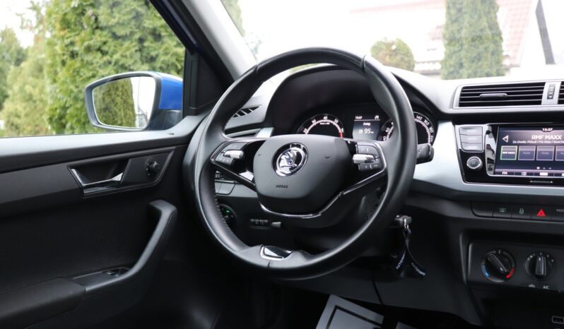 SKODA Fabia  | 2022 | 95 KM | 999cm3 | Granatowy full