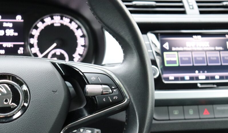 SKODA Fabia  | 2022 | 95 KM | 999cm3 | Granatowy full