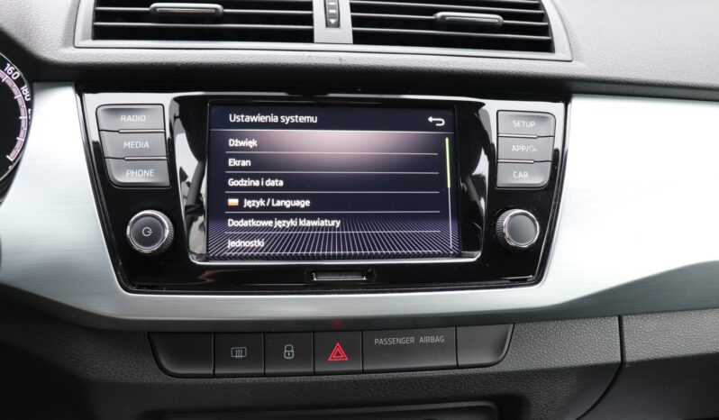 SKODA Fabia  | 2022 | 95 KM | 999cm3 | Granatowy full