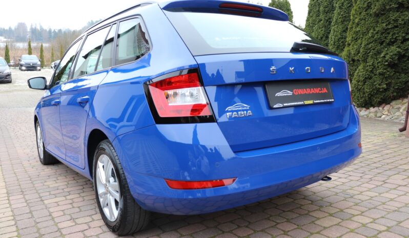 SKODA Fabia  | 2022 | 95 KM | 999cm3 | Granatowy full