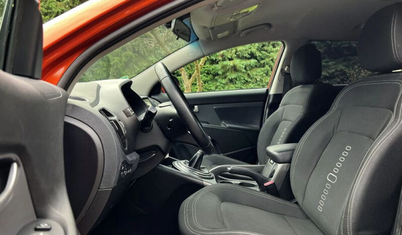 KIA Sportage  | 4×4 (stały) | Manualna | 163 KM | Pomarańczowy full