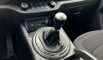 KIA Sportage  | 4×4 (stały) | Manualna | 163 KM | Pomarańczowy full