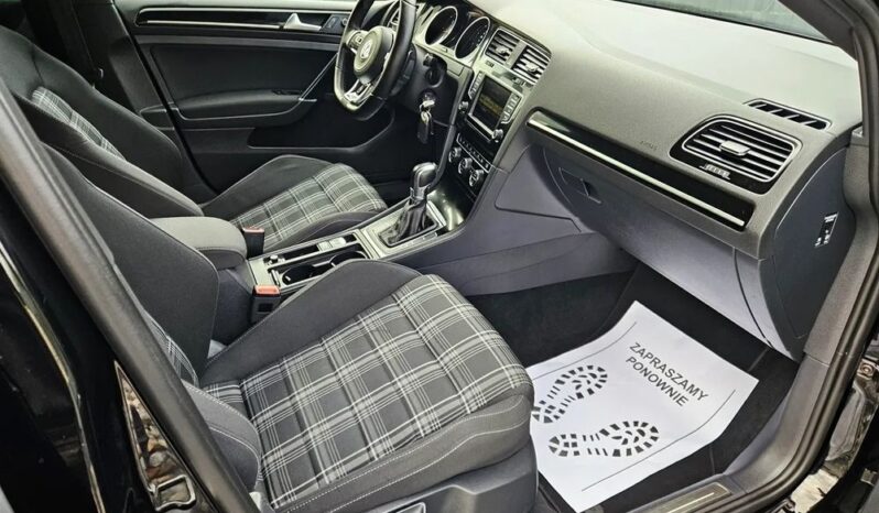 VOLKSWAGEN Golf  | FWD (przód) | Automatyczna | 184 KM | Czarny full