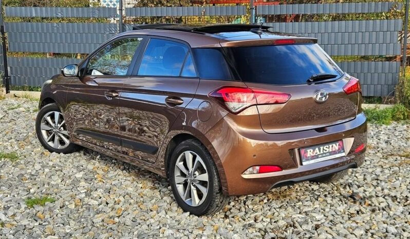 HYUNDAI i20  | FWD (przód) | Manualna | 100 KM | Brązowy full
