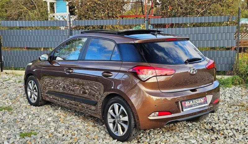 HYUNDAI i20  | FWD (przód) | Manualna | 100 KM | Brązowy full