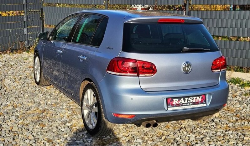 VOLKSWAGEN Golf  | FWD (przód) | Manualna | 122 KM | Niebieski full