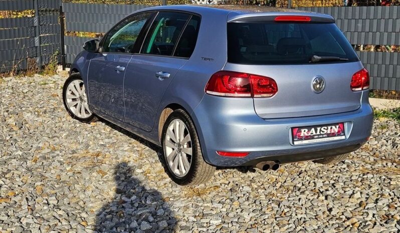 VOLKSWAGEN Golf  | FWD (przód) | Manualna | 122 KM | Niebieski full