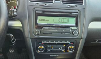 VOLKSWAGEN Golf  | FWD (przód) | Manualna | 122 KM | Niebieski full