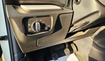 AUDI A3  | FWD (przód) | Manualna | 105 KM | Biały full