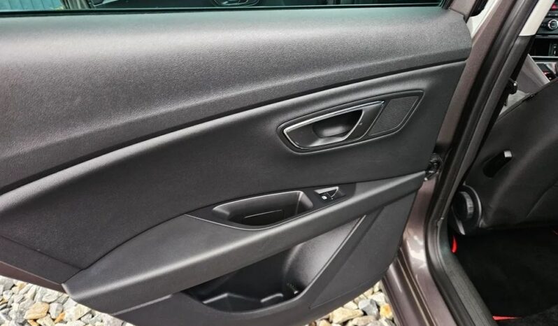 SEAT Leon  | FWD (przód) | Automatyczna | 150 KM | Szary full