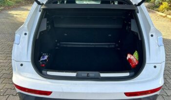 DS Automobiles DS 7 Crossback | 4×4 (doł. automatycznie) | Automatyczna | 300 KM | Biały full