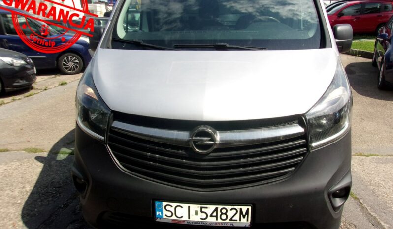 OPEL Vivaro | FWD (przód) | Manualna | 115 KM | Srebrny full