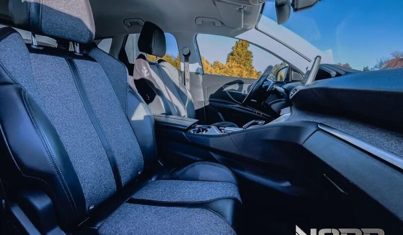 PEUGEOT 3008  | FWD (przód) | Automatyczna | 165 KM | Biały full