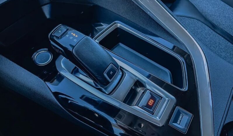 PEUGEOT 3008  | FWD (przód) | Automatyczna | 165 KM | Biały full