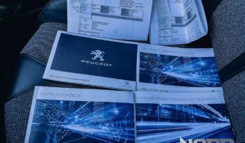 PEUGEOT 3008  | FWD (przód) | Automatyczna | 165 KM | Biały full