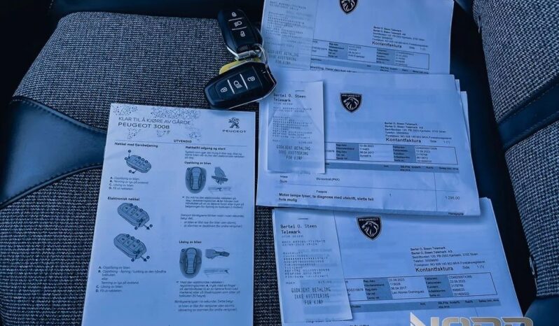 PEUGEOT 3008  | FWD (przód) | Automatyczna | 165 KM | Biały full