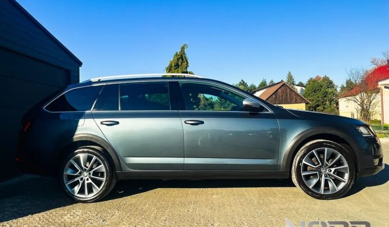 SKODA Octavia  | 4×4 (stały) | Automatyczna | 150 KM | Szary full
