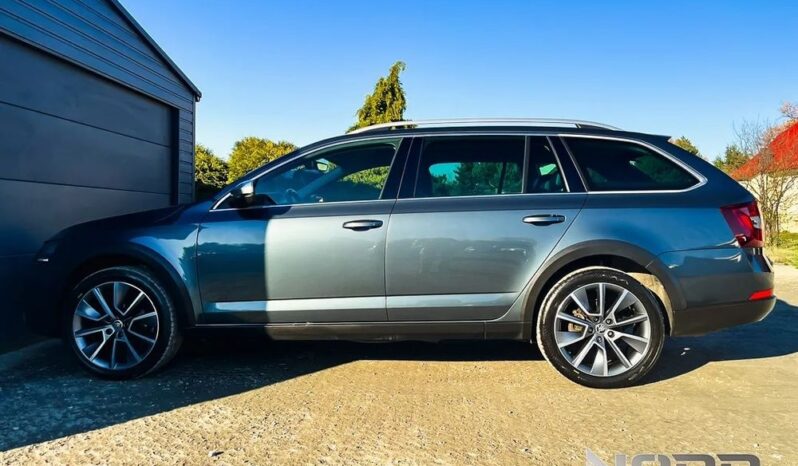 SKODA Octavia  | 4×4 (stały) | Automatyczna | 150 KM | Szary full