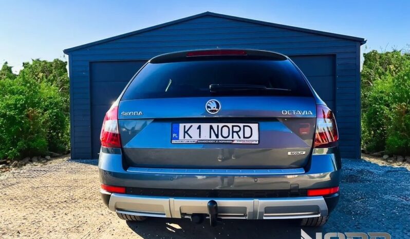 SKODA Octavia  | 4×4 (stały) | Automatyczna | 150 KM | Szary full