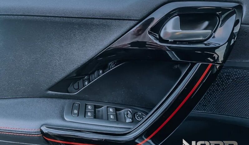 PEUGEOT 2008  | FWD (przód) | Automatyczna | 110 KM | Srebrny full