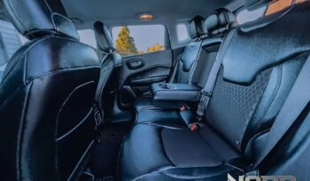 JEEP Compass  | 4×4 (stały) | Automatyczna | 140 KM | Czarny full