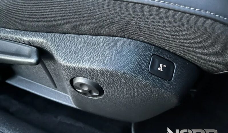 PEUGEOT 508  | FWD (przód) | Automatyczna | 130 KM | Granatowy full