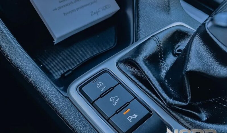 KIA Sportage  | FWD (przód) | Manualna | 132 KM | Czerwony full