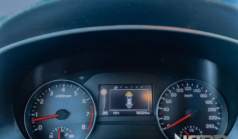 KIA Sportage  | FWD (przód) | Manualna | 132 KM | Czerwony full