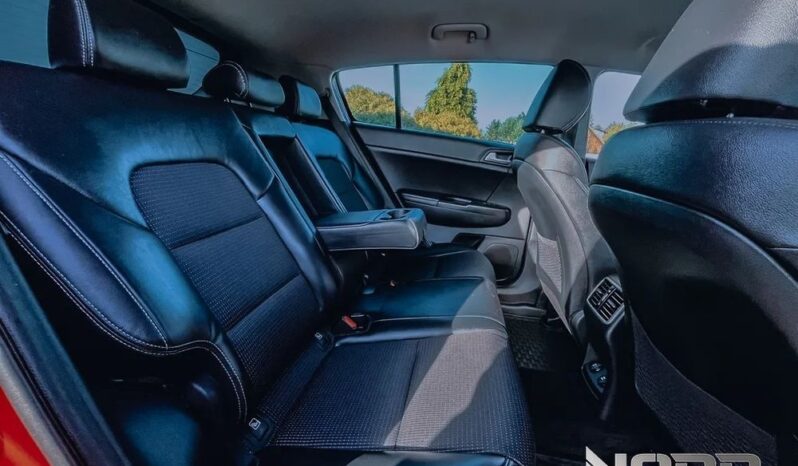 KIA Sportage  | FWD (przód) | Manualna | 132 KM | Czerwony full