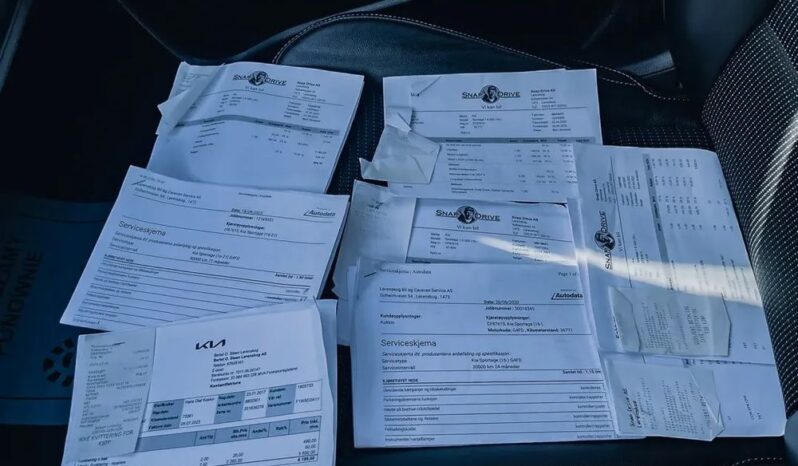 KIA Sportage  | FWD (przód) | Manualna | 132 KM | Czerwony full