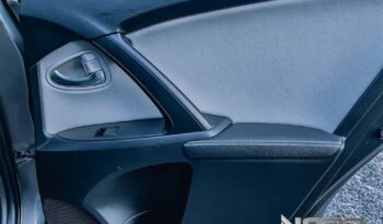 TOYOTA Avensis  | FWD (przód) | Automatyczna | 147 KM | Szary full